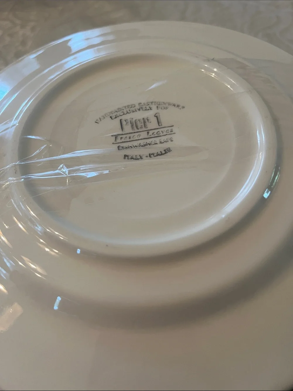 Pier 1 Fresco Leaves Appetizer /Salad Plates Olive Green Leaf Motif - Set of 8